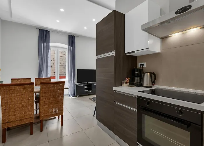 Center Dvor Kalalarga Apartament *