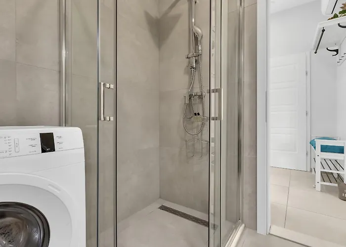 Apartament Center Dvor Kalalarga