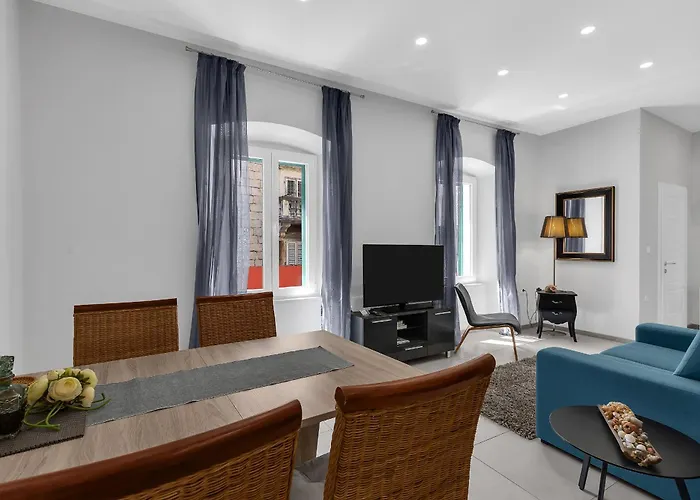 Center Dvor Kalalarga Apartament Makarska