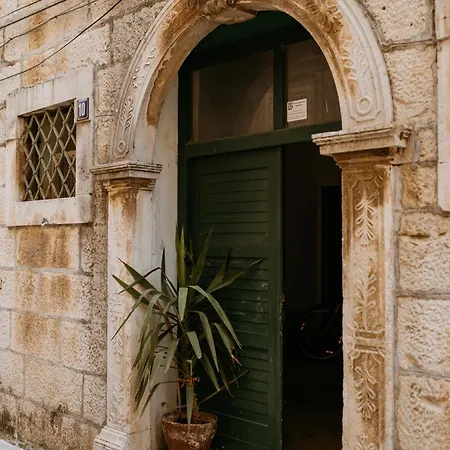 Apartman Center Dvor Kalalarga Makarska