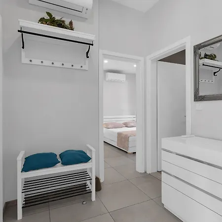 Apartman Center Dvor Kalalarga *